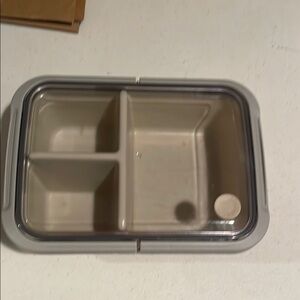 Russbe Gray and Clear Divided Food Container